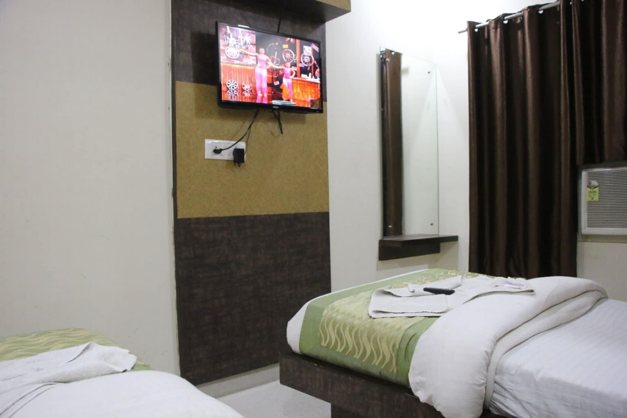 Hotel Stay House New Delhi Bagian luar foto