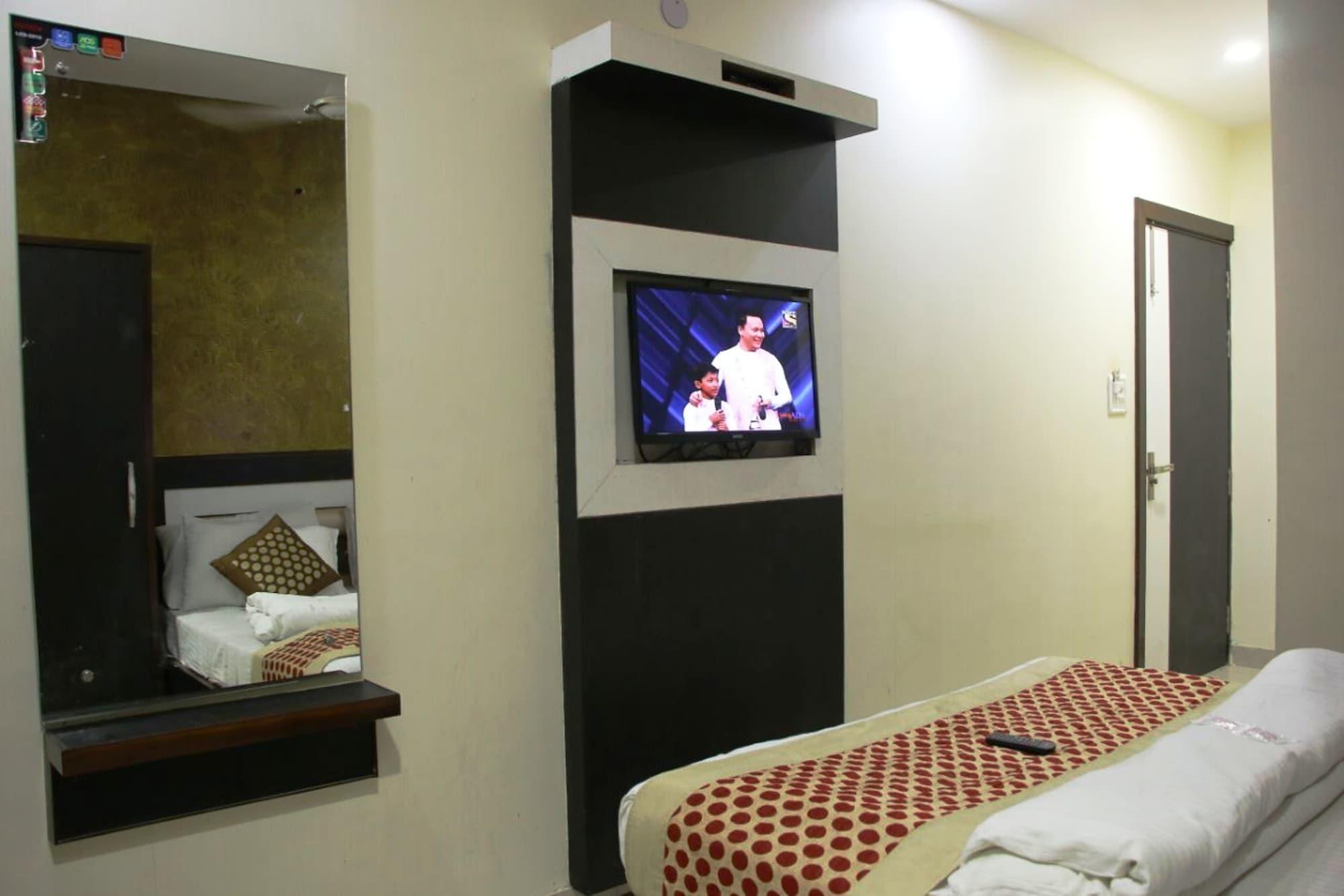 Hotel Stay House New Delhi Bagian luar foto