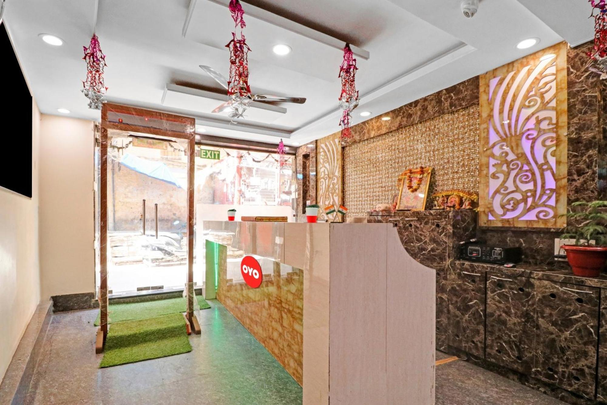 Hotel Stay House New Delhi Bagian luar foto